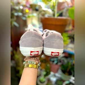 Men’s genuine suede grey vans